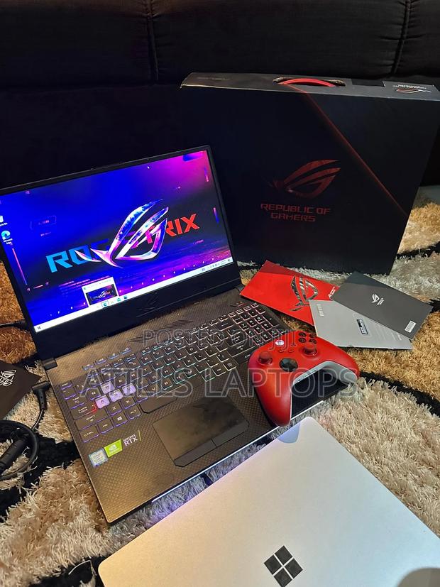Laptop Asus ROG Strix SCAR Edition 16GB Intel Core I7 SSD 512GB · Photo 4