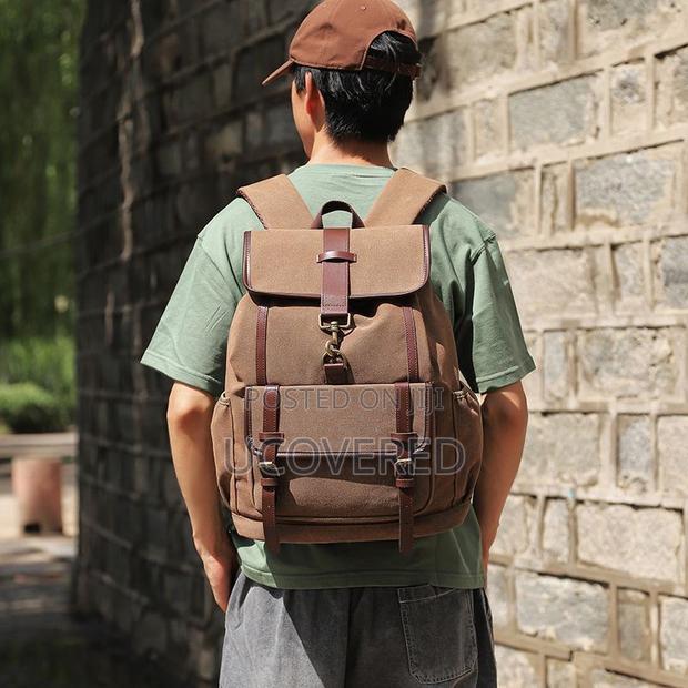 High Quality Backpacks · Photo 2
