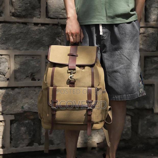 High Quality Backpacks · Photo 3