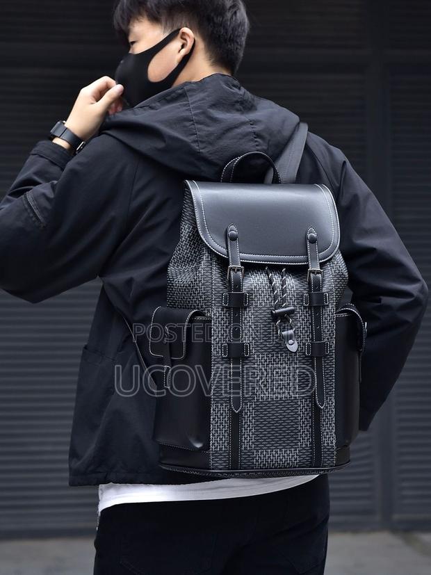 High Quality Backpacks · Photo 7
