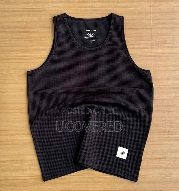High Quality Tank Tops · Photo 7