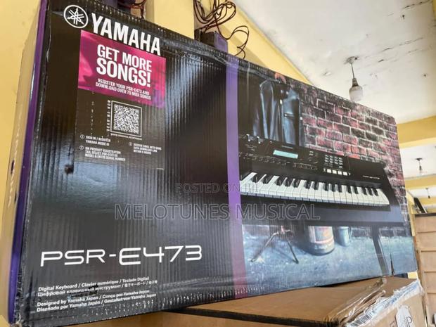 Yamaha, 61-Key Touch-Sensitive Advanced Portable Keyboard · Photo 1