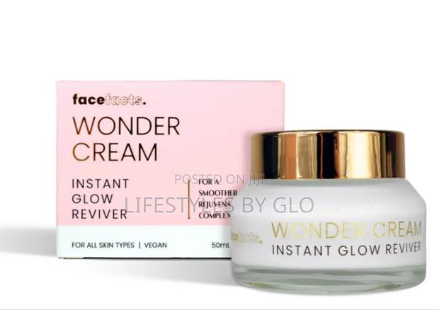 Face Facts Wonder Cream Instant Glow Reviver for Face · Photo 1