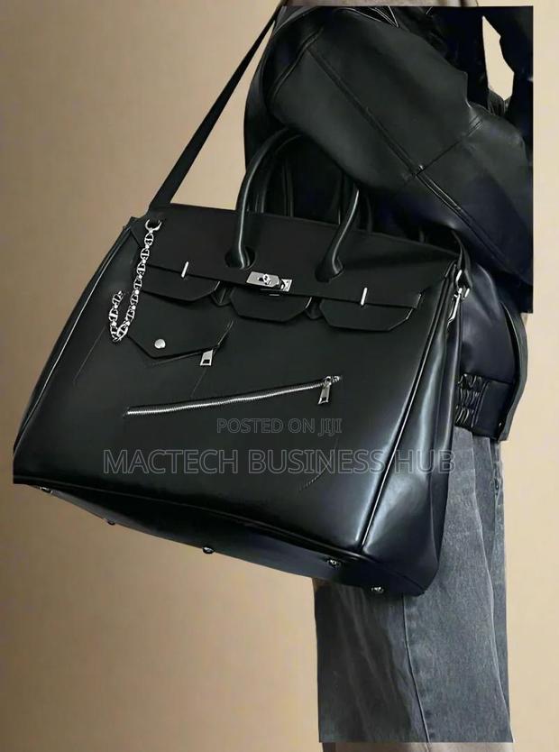 Duffle Bag · Photo 2