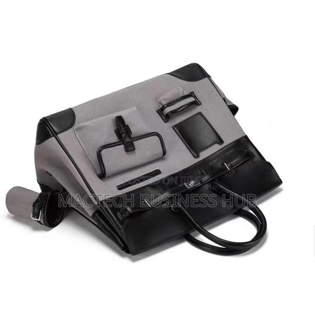 Duffle Bag · Photo 2