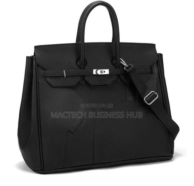 Hand Crafted Leather Bag · Photo 2