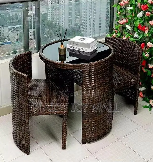 Seated Garden Set · Photo 1
