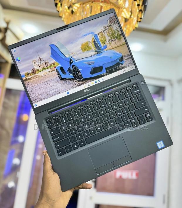 Laptop Dell Latitude 7300 8GB Intel Core i7 SSD 256GB · Photo 1