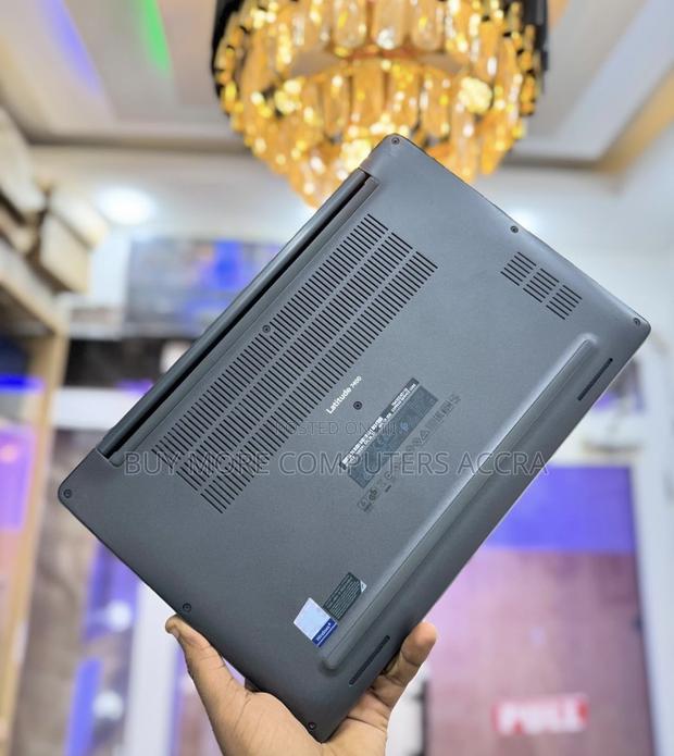 Laptop Dell Latitude 7300 8GB Intel Core i7 SSD 256GB · Photo 3