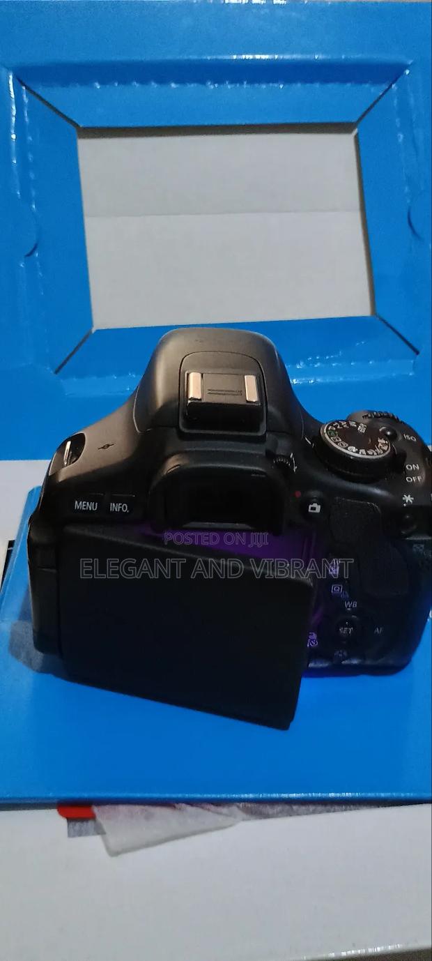 Canon 600d With Screen Color Change,Please Read Description · Photo 2