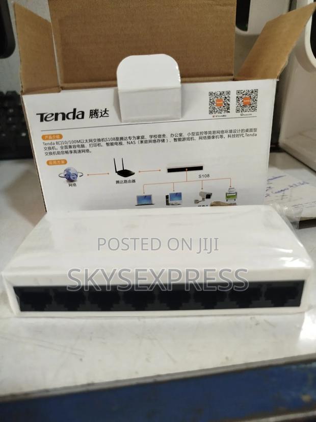 Tenda 8 Port Network Switch · Photo 1