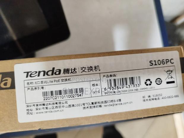 Tenda Poe Switch 4 Port · Photo 3