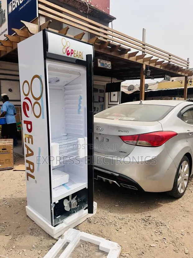 Lovely PVC 316-2b —Display Fridge Pearl. · Photo 1