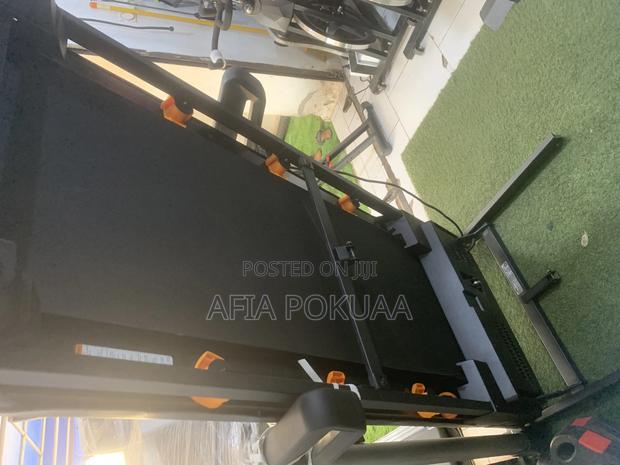 Nordictrack Treadmill · Photo 2
