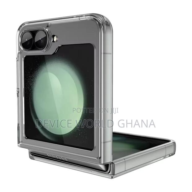 Transparent Color Case Available for Samsung Z Flip 6 and 5 · Photo 7