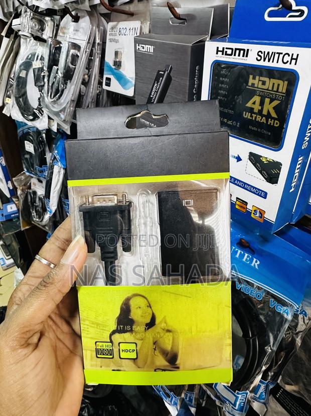 VGA to HDMI Adapter · Photo 1