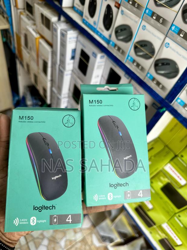 M150 Wireless RGB Mouse · Photo 1
