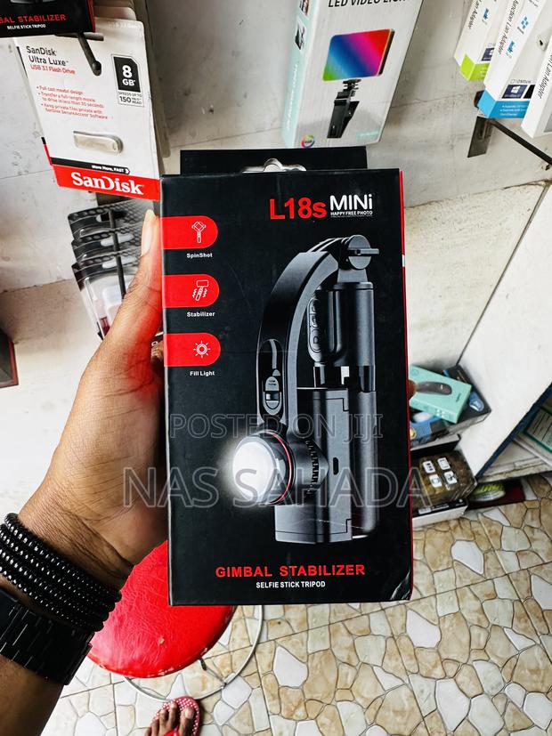 Mini Gimbal Stbilizer L18s With Light · Photo 1