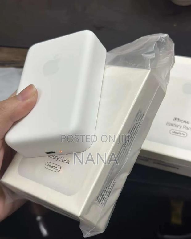 Magsafe Wireless Charger Powerbank · Photo 2