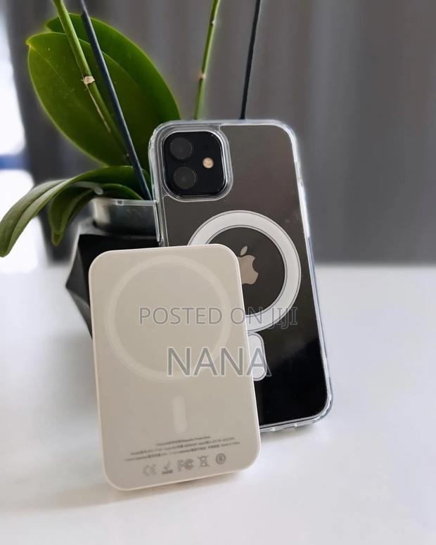 Magsafe Wireless Charger Powerbank · Photo 1