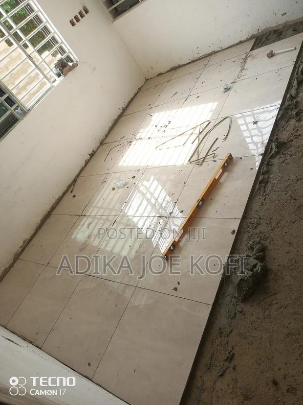 Tiles Workers Interior Design · Photo 4
