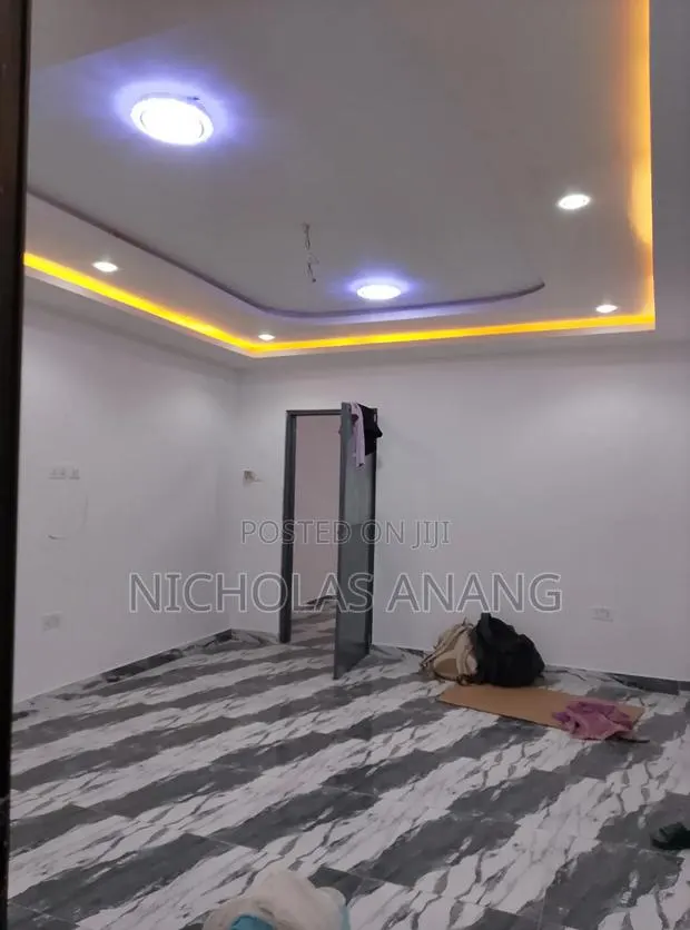 1bdrm Apartment in Dorns Properties, New Town for rent · Photo 1