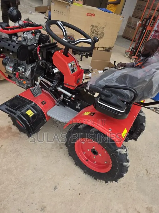 Mini Tractor · Photo 1