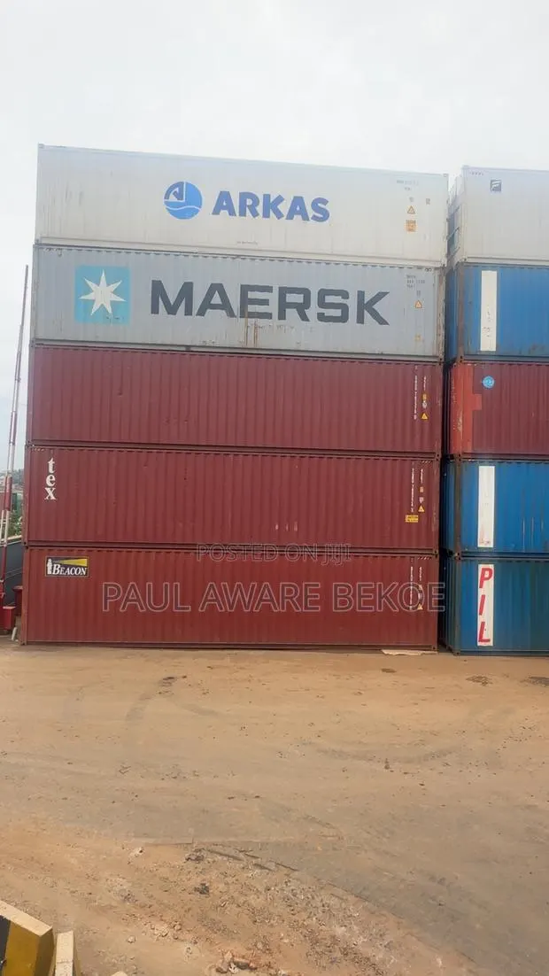 Shipping Containers · Photo 1