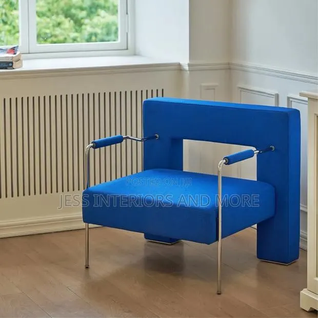Accent Chair (Modern Style) · Photo 1