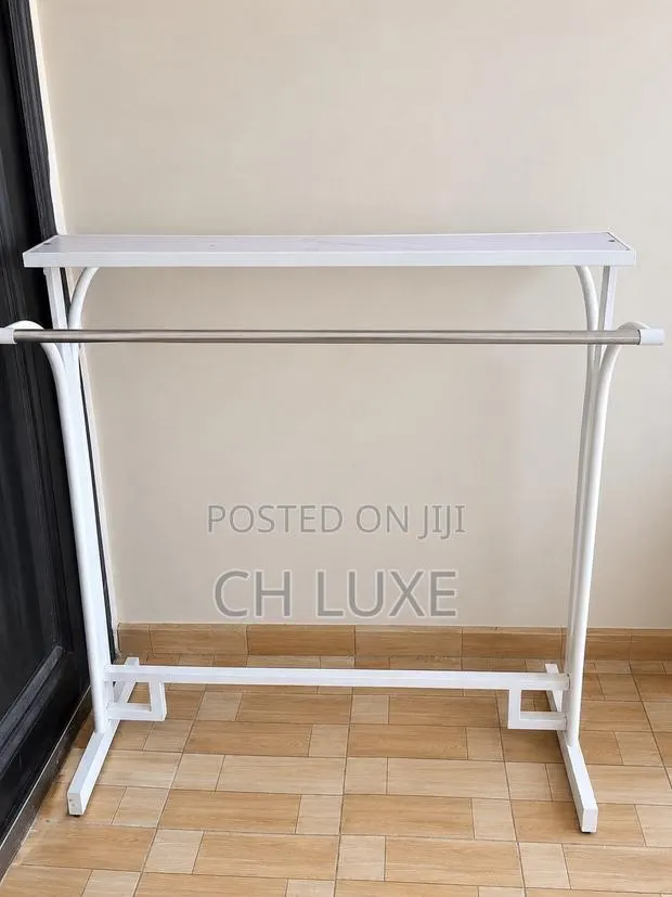 Cloth Rack · Photo 1