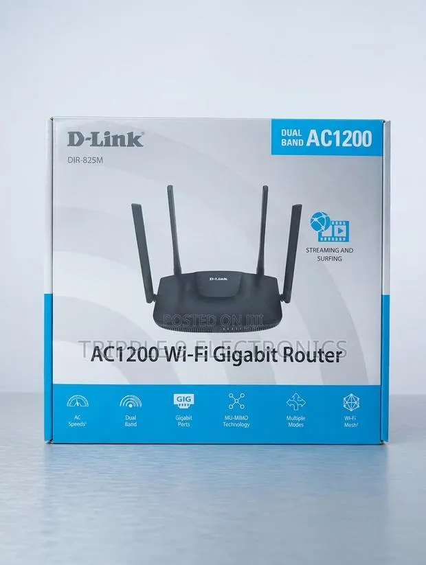 D-Link High Speed Universal Wifi Extender · Photo 1