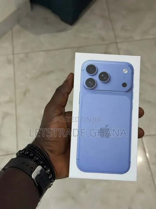 New Apple iPhone 18 Pro Max 512 GB Blue · Photo 1