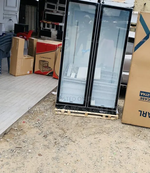 Experience Good Glass Pearl 690 Liters 2 Doors Display Fridge · Photo 1