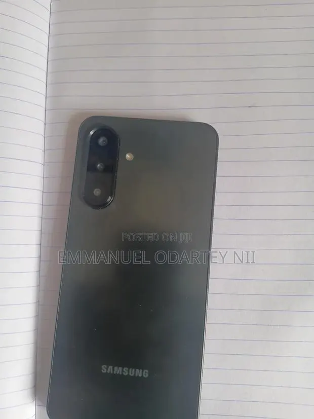 Samsung Galaxy A17 128 GB Black · Photo 1