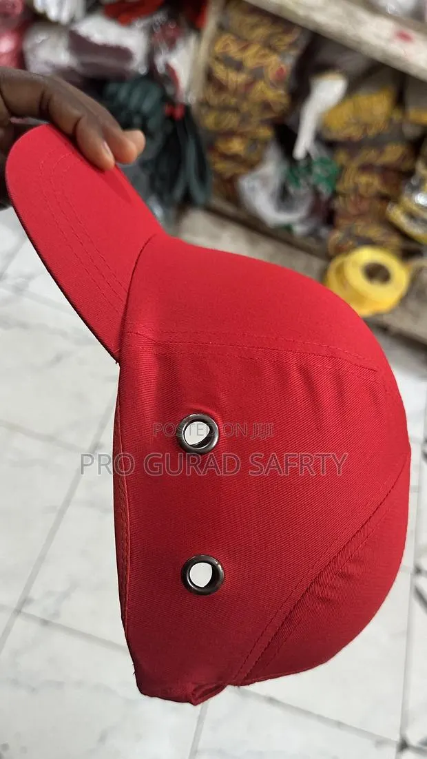 Safety Bump Cap · Photo 2