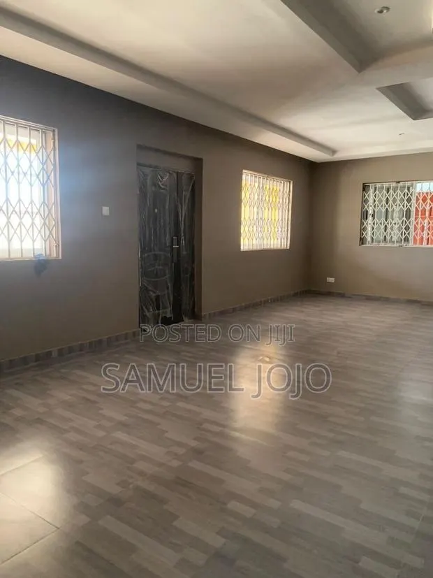 1bdrm Apartment in Old Barrier for rent · Photo 1