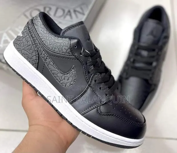 Nike Air Jordan · Photo 1