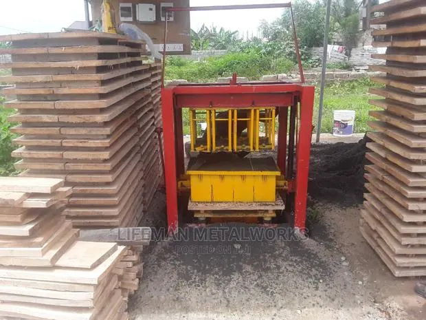 4 in 1 Block Machines · Photo 1