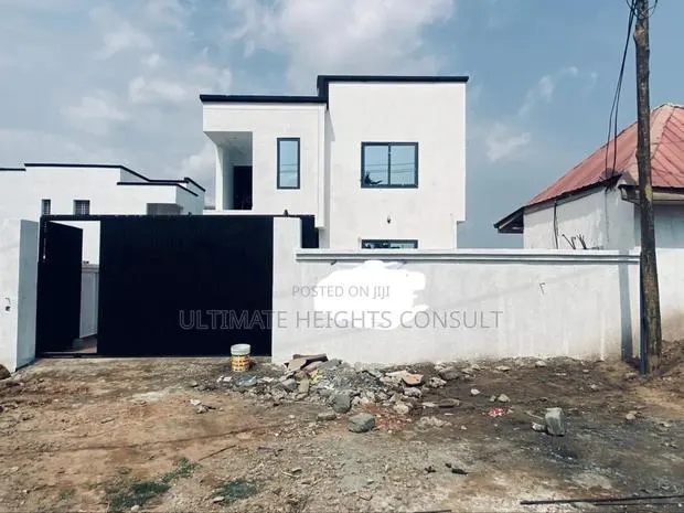 3bdrm House in Ashaley Botwe for sale · Photo 1