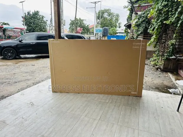Crystal Uhd, Smart 85u8072f, Hdr, 214 Cm (2025) · Photo 1