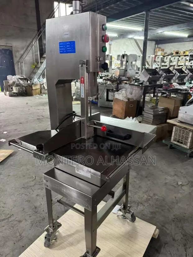 Bone Saw / Meat Cutting Machine · Photo 1