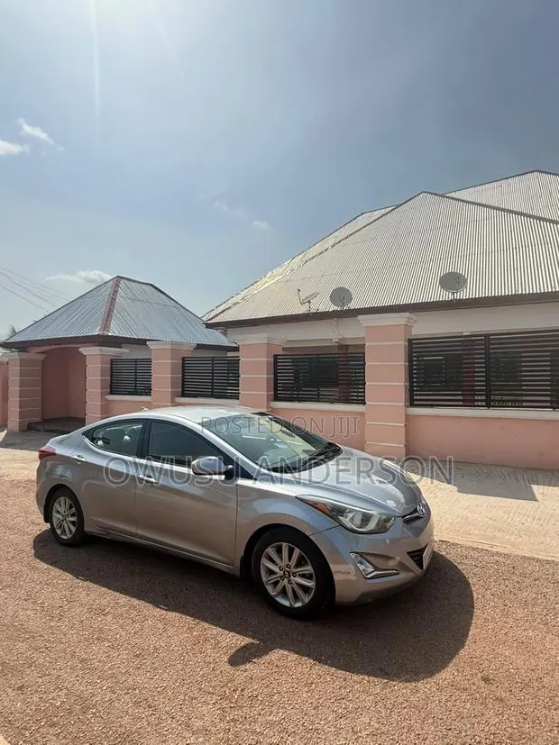 Hyundai Elantra 2016 Gray · Photo 1