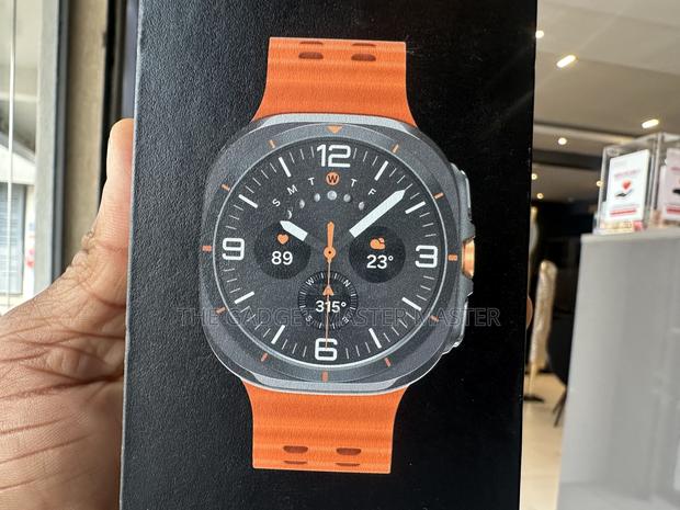 Samsung Galaxy Watch Ultra 47mm · Photo 2