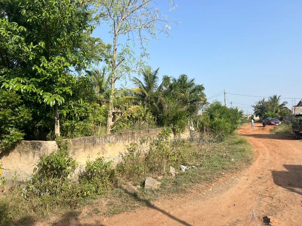 Plot for Sale at Afienya · Photo 1