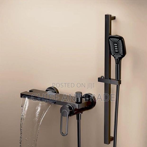 Telephone Shower. Hot Cold. · Photo 2
