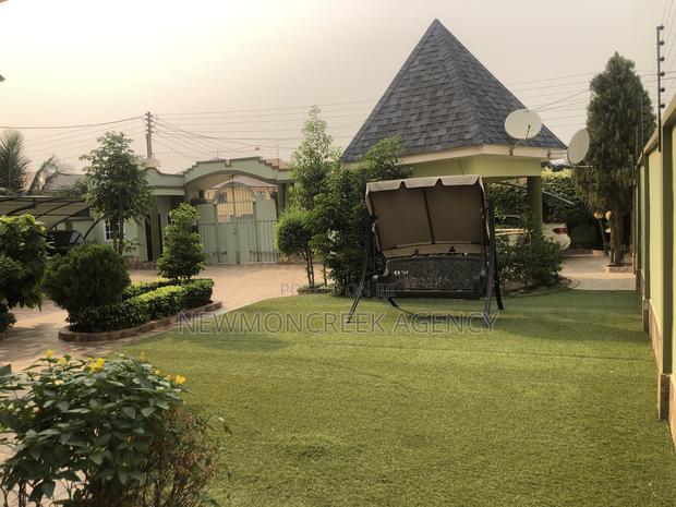 5bdrm Duplex in Oyarifa Estate, Accra Metropolitan for sale · Photo 2