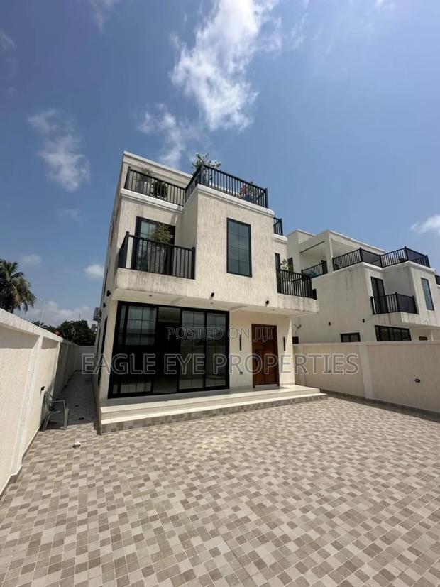 4bdrm House in Airport Residential Area for sale · Photo 1