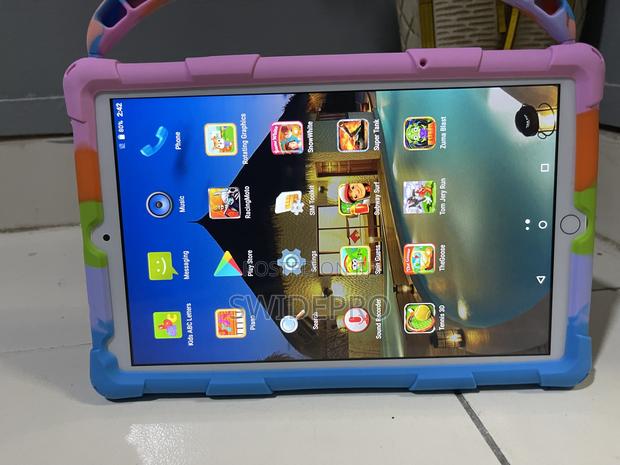 New Tablet 512 GB White · Photo 3