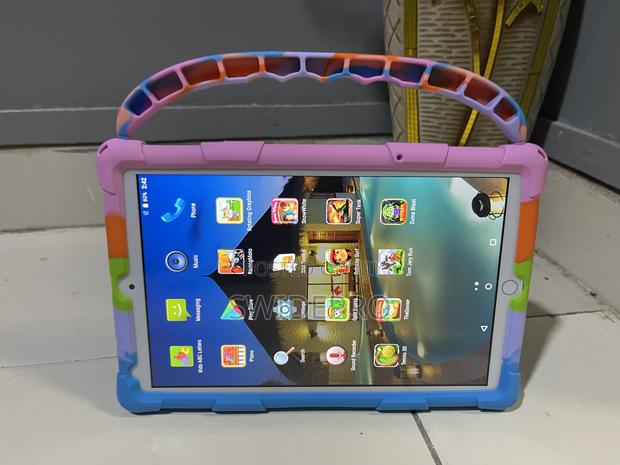 New Tablet 512 GB White · Photo 1