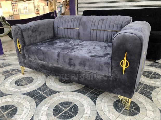 3in1 Gray Sofa For Sell// Durable And Luxurious · Photo 1